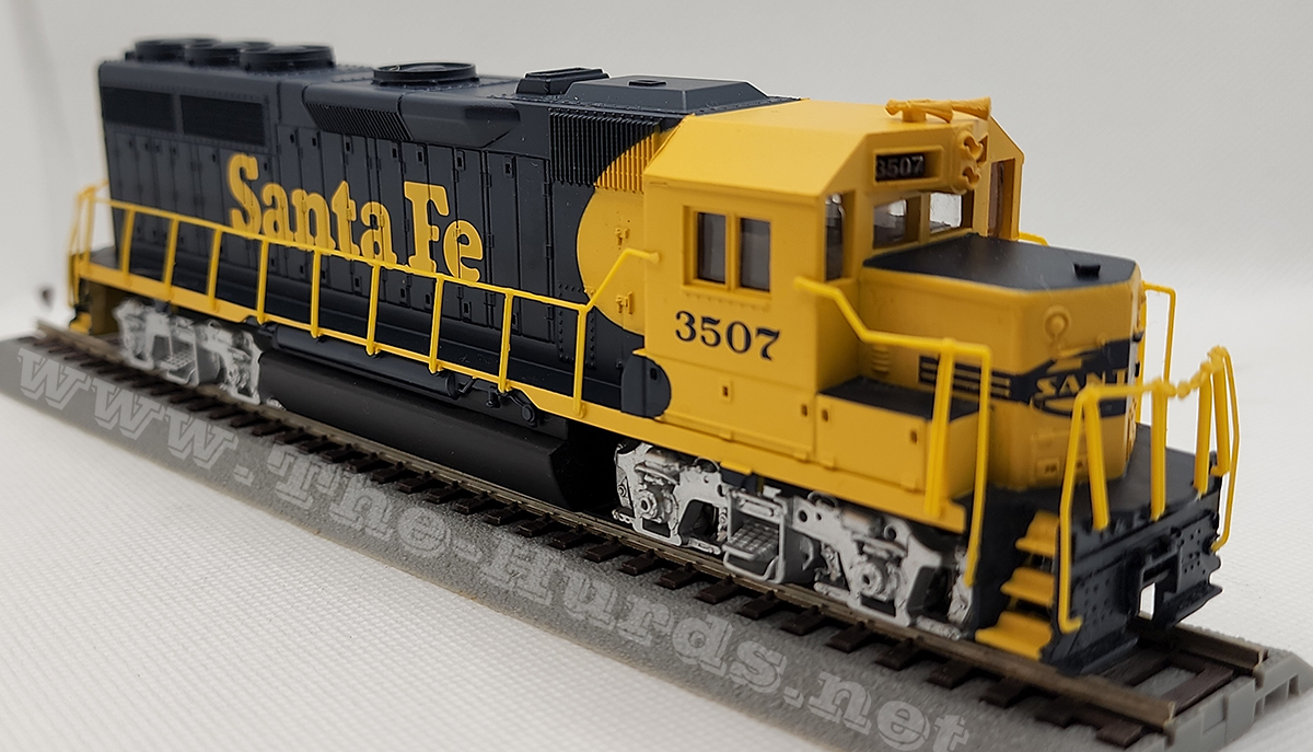3rd view of the Bachmann DCC Santa Fe #3507 EMD GP-40 in my HO-scale Collection